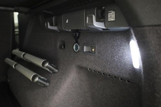 Skoda Kodiaq Sportline 1.5 TSI 204PS PHEV DSG Sitzheizung v+h Frontscheibe beheizb. 20"LM schwenkb. AHK elektr. PanoDach Alcantara PDC R&uuml;ckf.Kamera Klimaautomatik Lenkradheizung Navi Apple CarPlay Android Auto 2xKeyless vollelektr. Reichweite 116KM 