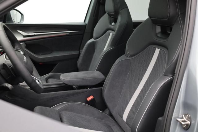 Skoda Kodiaq Sportline 1.5 TSI 204PS PHEV DSG Sitzheizung v+h Frontscheibe beheizb. 20"LM schwenkb. AHK elektr. PanoDach Alcantara PDC R&uuml;ckf.Kamera Klimaautomatik Lenkradheizung Navi Apple CarPlay Android Auto 2xKeyless vollelektr. Reichweite 116KM 