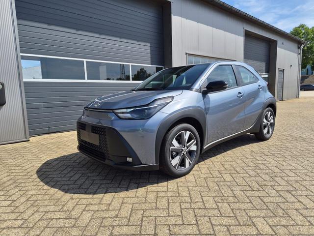 Toyota Aygo X - Pure 1.5 Hybrid 116PS Automatik Sitzheizung Klimaautomatik R&uuml;ckf.Kamera AbstandsTempomat Nebelscheinw. Multifunktionslenkrad Bluetooth Touchscreen Apple CarPlay + Android Auto 2xKeyless