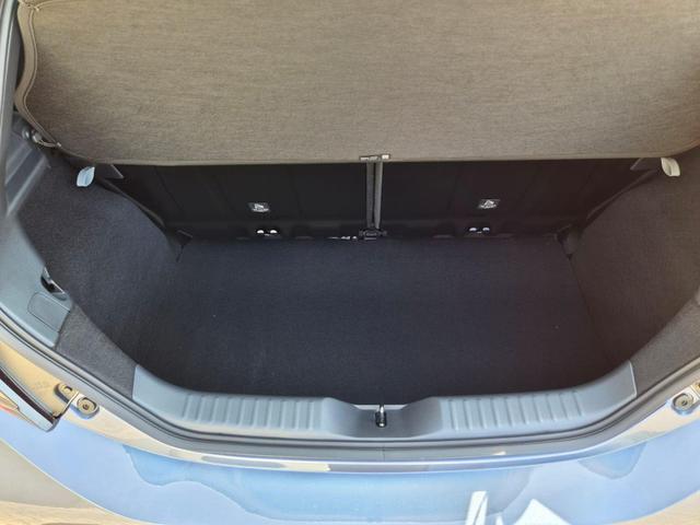 Toyota Aygo X Pure 1.5 Hybrid 116PS Automatik Sitzheizung Klimaautomatik R&uuml;ckf.Kamera AbstandsTempomat Nebelscheinw. Multifunktionslenkrad Bluetooth Touchscreen Apple CarPlay + Android Auto 2xKeyless 