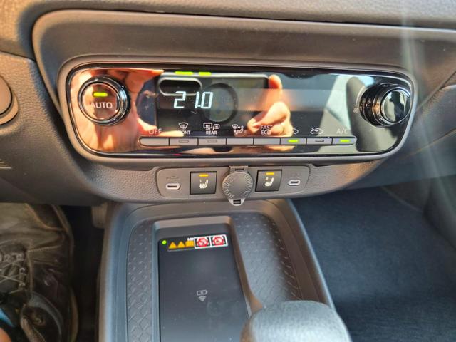Toyota Aygo X Pure 1.5 Hybrid 116PS Automatik Sitzheizung Klimaautomatik R&uuml;ckf.Kamera AbstandsTempomat Nebelscheinw. Multifunktionslenkrad Bluetooth Touchscreen Apple CarPlay + Android Auto 2xKeyless 