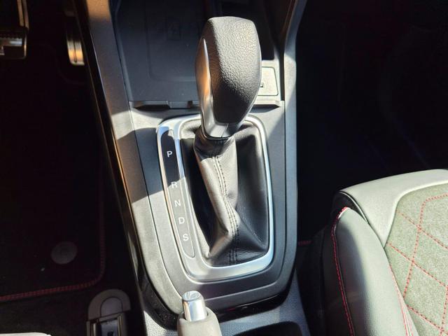 Ford Puma ST-Line X 1.0 EcoBoost Hybrid 125PS Automatik Premium Leder (Sensico) B+O-Sound elektr. Heckklappe Klimaautomatik Sitzheizung Lenkradheizung Frontscheibe beheizb. Ford-Navi SYNC4 Bluetooth Apple CarPlay Android Auto PDC v+h 18-LM 