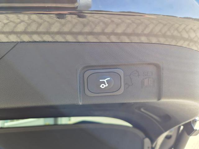 Ford Puma ST-Line X 1.0 EcoBoost Hybrid 125PS Automatik Premium Leder (Sensico) B+O-Sound elektr. Heckklappe Klimaautomatik Sitzheizung Lenkradheizung Frontscheibe beheizb. Ford-Navi SYNC4 Bluetooth Apple CarPlay Android Auto PDC v+h 18-LM 
