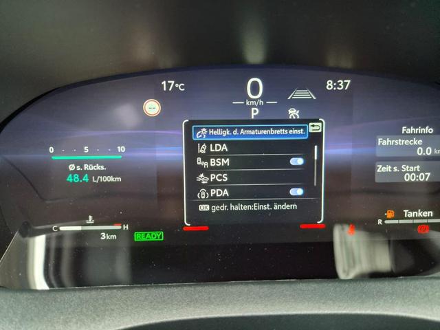 Toyota Yaris Cross 1.5-l 130PS HEV Automatik Style Matrix-LED 4xKamera elektr. Heckklappe Sitzheizung Lenkradheizung Klimaautomatik Navi Bluetooth wireless Apple CarPlay + Android Auto ACC PDC v+h 18"LM 