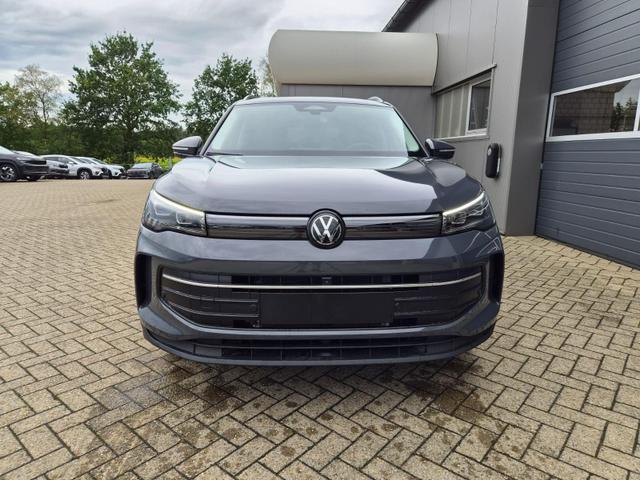 Volkswagen Tiguan Life 1,5 l eHybrid OPF 204PS DSG elekt.AHK Design Paket LED-Plus-Scheinw. elektr. Heckklappe Sitzheizung Lenkradheizung R&uuml;ckf.Kamera Klimaautomatik VW-Radio Bluetooth wireless Apple CarPlay + Android Auto PDC v+h ACC 2xKeyless Digital Cockpit 