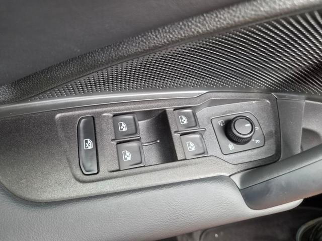 Volkswagen Tiguan Life 1,5 l eHybrid OPF 204PS DSG elekt.AHK Design Paket LED-Plus-Scheinw. elektr. Heckklappe Sitzheizung Lenkradheizung R&uuml;ckf.Kamera Klimaautomatik VW-Radio Bluetooth wireless Apple CarPlay + Android Auto PDC v+h ACC 2xKeyless Digital Cockpit 