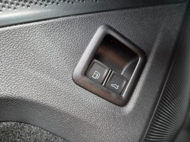 Volkswagen Tiguan Life 1,5 l eHybrid OPF 204PS DSG elekt.AHK Design Paket LED-Plus-Scheinw. elektr. Heckklappe Sitzheizung Lenkradheizung R&uuml;ckf.Kamera Klimaautomatik VW-Radio Bluetooth wireless Apple CarPlay + Android Auto PDC v+h ACC 2xKeyless Digital Cockpit 