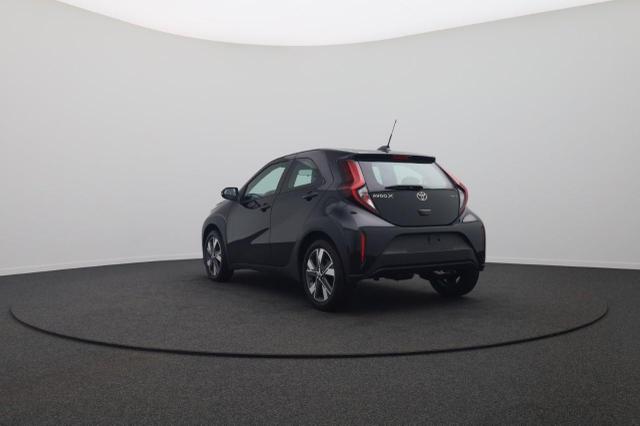 Toyota Aygo X Pure 1.5 Hybrid 116PS Automatik Sitzheizung Klimaautomatik R&uuml;ckf.Kamera AbstandsTempomat Nebelscheinw. Multifunktionslenkrad Bluetooth Touchscreen Apple CarPlay + Android Auto 2xKeyless 