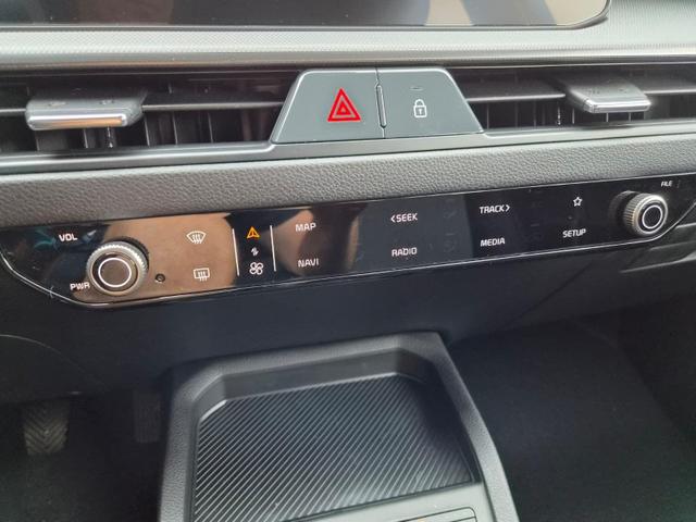 Kia Stonic 1.0 T-GDI 100PS NEUES MODELL LED-Scheinwerfer Sitzheizung Lenkradheizung PDC v+h R&uuml;ckf.Kamera Klima Bluetooth Touchscreen Apple CarPlay Android Auto Tempomat 16"LM 