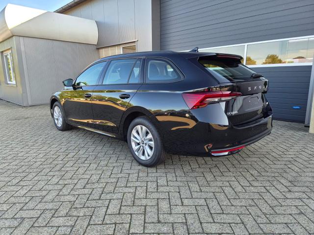 Skoda Octavia Combi 1.5 TSI 150PS m-HEV DSG Selection AHK Klimaautomatik PDC v+h R&uuml;ckf.Kamera Sitzheizung Apple CarPlay Android Auto 16"LM 