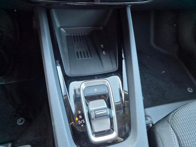 Skoda Octavia Combi 1.5 TSI 150PS m-HEV DSG Selection AHK Klimaautomatik PDC v+h R&uuml;ckf.Kamera Sitzheizung Apple CarPlay Android Auto 16"LM 