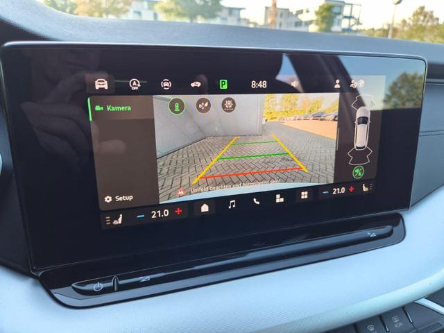 Skoda Octavia Combi 1.5 TSI 150PS m-HEV DSG Selection AHK Klimaautomatik PDC v+h R&uuml;ckf.Kamera Sitzheizung Apple CarPlay Android Auto 16"LM 
