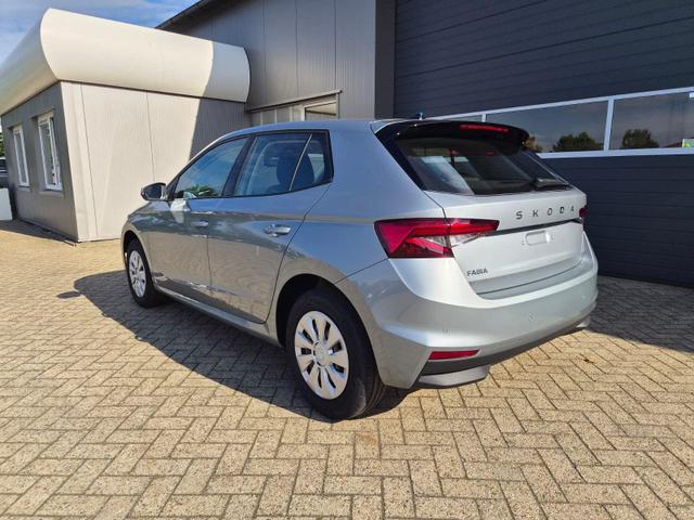 Skoda Fabia - 1.0 TSI 95PS Selection 5-t&uuml;rig R&uuml;ckf.Kamera Parksensoren Sitzheizung Multifunktionslenkrad Klima Skoda-Radio Bluetooth Touchscreen Tempomat Nebelsch. Apple CarPlay + Android Auto