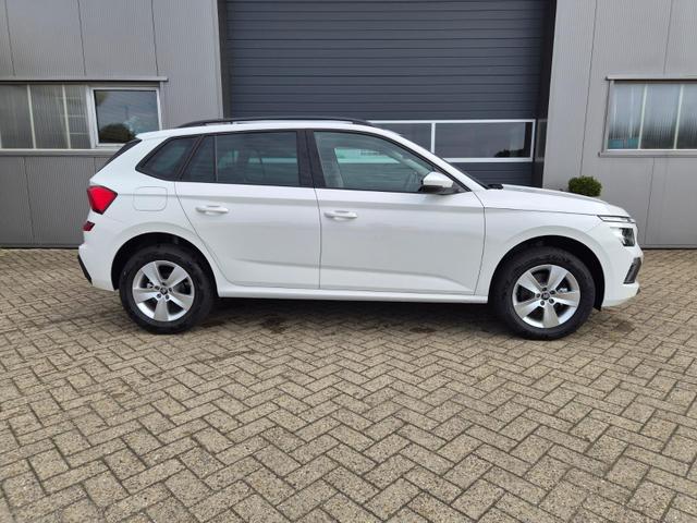 Skoda Kamiq 1.5 TSI 150PS DSG Selection Klimaautomatik Sitzheizung R&uuml;ckf.Kamera PDC Apple CarPlay + Android Auto Tempomat Garantieverl&auml;ngerung 16"LM 