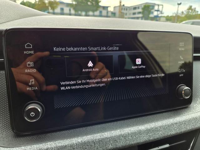 Skoda Kamiq 1.5 TSI 150PS DSG Selection Klimaautomatik Sitzheizung R&uuml;ckf.Kamera PDC Apple CarPlay + Android Auto Tempomat Garantieverl&auml;ngerung 16"LM 