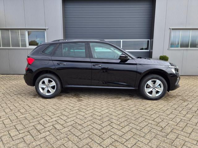 Skoda Kamiq 1.5 TSI 150PS DSG Selection AHK Klimaautomatik Sitzheizung R&uuml;ckf.Kamera PDC Apple CarPlay + Android Auto Tempomat Garantieverl&auml;ngerung 16"LM 