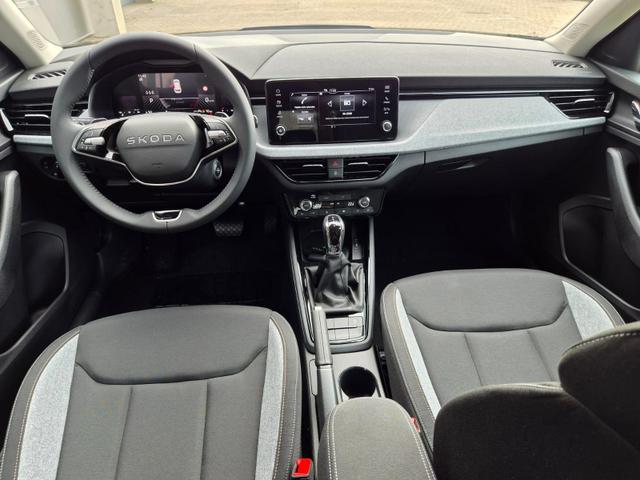 Skoda Kamiq 1.5 TSI 150PS DSG Selection Klimaautomatik Sitzheizung R&uuml;ckf.Kamera PDC Apple CarPlay + Android Auto Tempomat Garantieverl&auml;ngerung 16"LM 