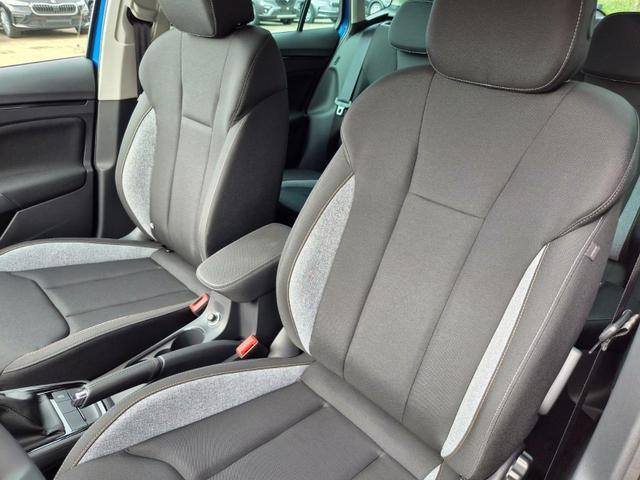 Skoda Kamiq 1.5 TSI 150PS DSG Selection Klimaautomatik Sitzheizung R&uuml;ckf.Kamera PDC Apple CarPlay + Android Auto Tempomat Garantieverl&auml;ngerung 16"LM 