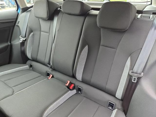 Skoda Kamiq 1.0 TSI 115PS DSG Selection R&uuml;ckf.Kamera PDC v+h Sitzheizung Klimaautomatik Skoda-Radio Apple CarPlay + Android Auto Tempomat Garantieverl&auml;ngerung 16"LM 