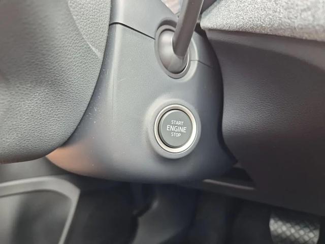 Skoda Kamiq 1.0 TSI 115PS DSG Selection R&uuml;ckf.Kamera PDC v+h Sitzheizung Klimaautomatik Skoda-Radio Apple CarPlay + Android Auto Tempomat Garantieverl&auml;ngerung 16"LM 