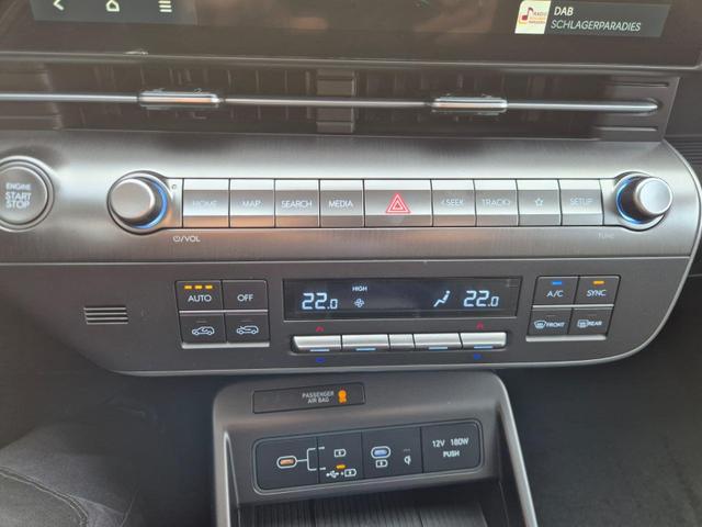Hyundai KONA Trend 1.6 T-GDI 150PS Automatik Voll-LED-Scheinw. Sitzheizung Lenkradheizung ACC Klimaautomatik Navi Touchscreen DAB+ Apple CarPlay + Android Auto PDC v+h R&uuml;ckf.Kamera 2xKeyless 17-LM 