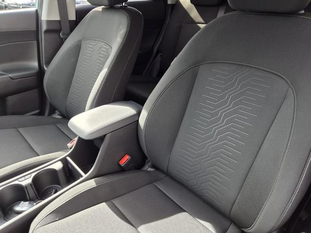 Hyundai KONA Trend 1.6 T-GDI 150PS Automatik Voll-LED-Scheinw. Sitzheizung Lenkradheizung ACC Klimaautomatik Navi Touchscreen DAB+ Apple CarPlay + Android Auto PDC v+h R&uuml;ckf.Kamera 2xKeyless 17-LM 