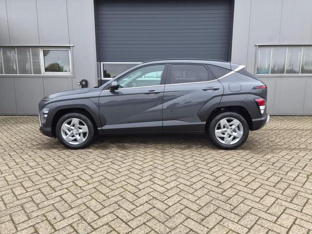 Hyundai KONA Trend 1.6 T-GDI 150PS Sitzheizung Lenkradheizung Klimaautomatik Tempomat Navi Touchscreen DAB+ Apple CarPlay + Android Auto PDC v+h R&uuml;ckf.Kamera 2xKeyless 17-LM 