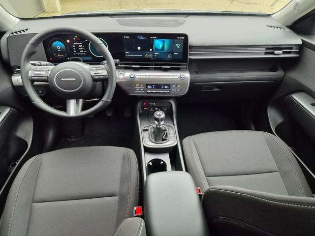 Hyundai KONA Trend 1.6 T-GDI 150PS Voll-LED-Scheinw. Sitzheizung Lenkradheizung Klimaautomatik Tempomat Navi Touchscreen DAB+ Apple CarPlay + Android Auto PDC v+h R&uuml;ckf.Kamera 2xKeyless 17-LM 