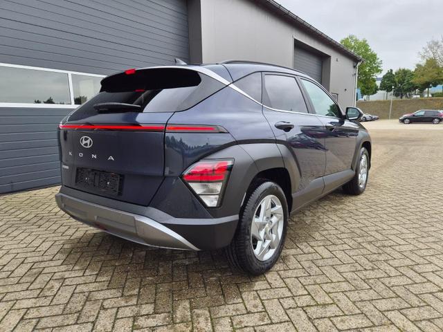 Hyundai KONA Trend 1.6 T-GDI 150PS Sitzheizung Lenkradheizung Klimaautomatik Tempomat Navi Touchscreen DAB+ Apple CarPlay + Android Auto PDC v+h R&uuml;ckf.Kamera 2xKeyless 17-LM 
