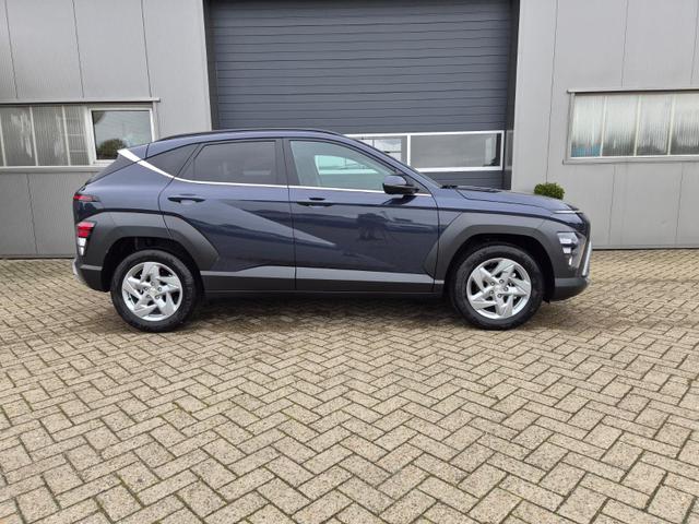 Hyundai KONA Trend 1.6 T-GDI 150PS Voll-LED-Scheinw. Sitzheizung Lenkradheizung Klimaautomatik Tempomat Navi Touchscreen DAB+ Apple CarPlay + Android Auto PDC v+h R&uuml;ckf.Kamera 2xKeyless 17-LM 