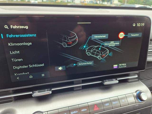 Hyundai KONA Trend 1.6 T-GDI 150PS Voll-LED-Scheinw. Sitzheizung Lenkradheizung Klimaautomatik Tempomat Navi Touchscreen DAB+ Apple CarPlay + Android Auto PDC v+h R&uuml;ckf.Kamera 2xKeyless 17-LM 