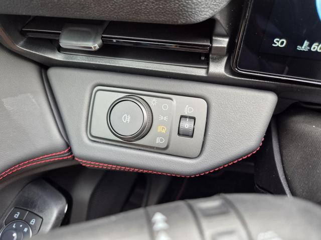 Ford Puma ST-Line X 1.0 EcoBoost Hybrid 125PS Automatik Premium Leder (Sensico) B+O-Sound elektr. Heckklappe Klimaautomatik Sitzheizung Lenkradheizung Frontscheibe beheizb. Ford-Navi SYNC4 Bluetooth Apple CarPlay Android Auto PDC v+h 18-LM 