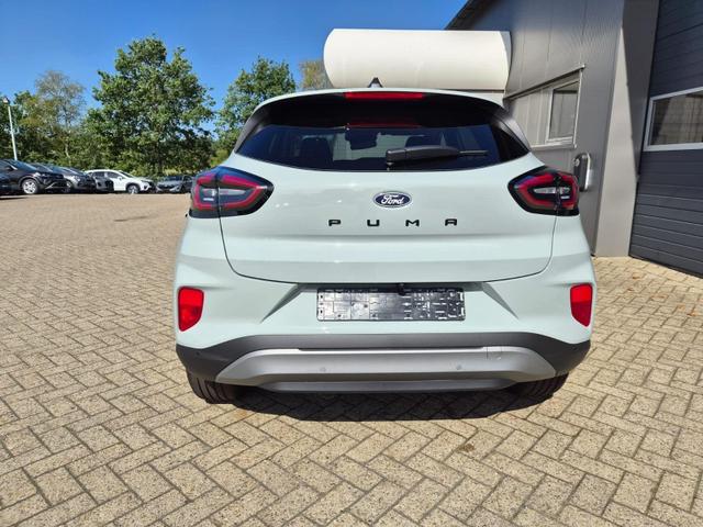 Ford Puma Titanium 1.0 EcoBoost Hybrid 125PS Automatik abnehm. AHK ACC 4xKamera Klimaautomatik Sitzheizung Lenkradheizung Frontscheibe beheizb. LED-Scheinwerfer SYNC4 Bluetooth Apple CarPlay Android Auto PDC v+h 