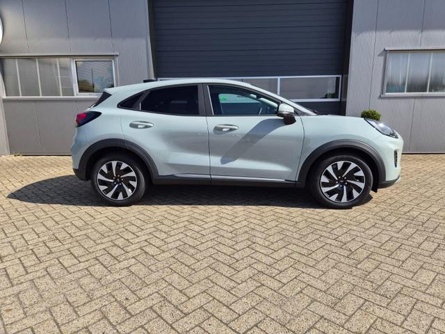 Ford Puma Titanium 1.0 EcoBoost Hybrid 125PS Automatik abnehm. AHK ACC 4xKamera Klimaautomatik Sitzheizung Lenkradheizung Frontscheibe beheizb. LED-Scheinwerfer SYNC4 Bluetooth Apple CarPlay Android Auto PDC v+h 