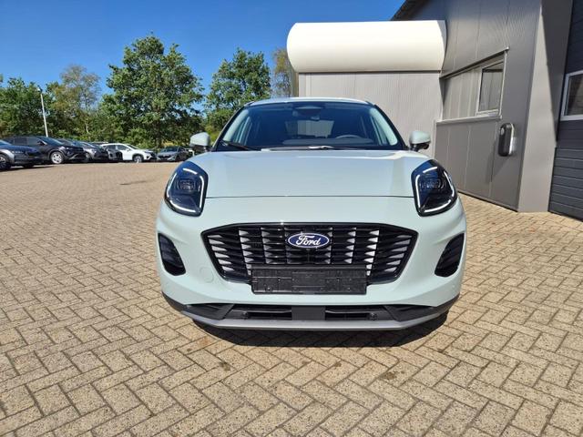 Ford Puma Titanium 1.0 EcoBoost Hybrid 125PS Automatik abnehm. AHK ACC 4xKamera Klimaautomatik Sitzheizung Lenkradheizung Frontscheibe beheizb. LED-Scheinwerfer SYNC4 Bluetooth Apple CarPlay Android Auto PDC v+h 
