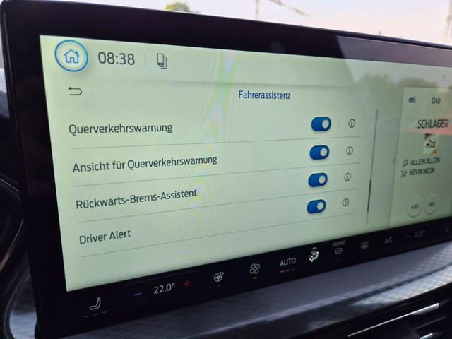 Ford Kuga Titanium 243PS PHEV Automatik Sitzheizung v+h Lenkradheizung Frontscheibe beheizb. Klimaautomatik Navi SYNC4 Apple CarPlay Android Auto Touchscreen PDC 4xKamera 2xKeyless 17"LM vollelektr. Reichweite 66KM 