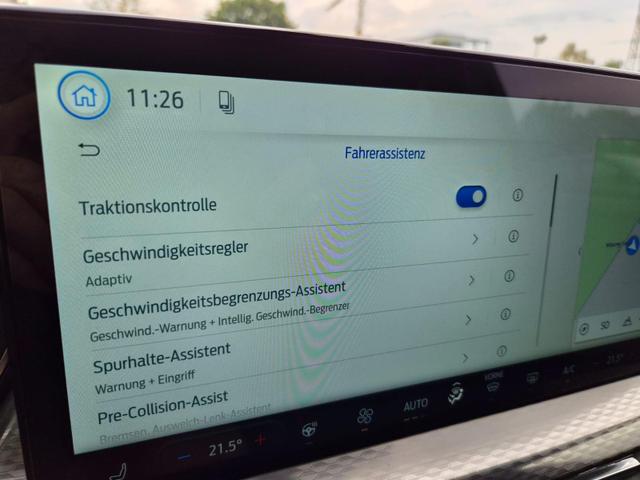 Ford Kuga Titanium 243PS PHEV Automatik Sitzheizung v+h Lenkradheizung Frontscheibe beheizb. Klimaautomatik Navi SYNC4 Apple CarPlay Android Auto Touchscreen PDC 4xKamera 2xKeyless 17"LM vollelektr. Reichweite 66KM 