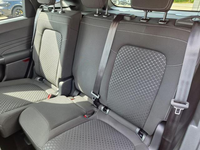 Ford Kuga Titanium 243PS PHEV Automatik elektr. PanoDach Sitzheizung v+h Lenkradheizung Frontscheibe beheizb. Klimaautomatik Navi SYNC4 Apple CarPlay Android Auto Touchscreen PDC 4xKamera 2xKeyless 17"LM vollelektr. Reichweite 66KM 