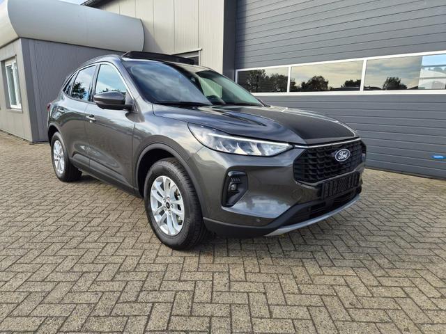 Ford Kuga - Titanium 243PS PHEV Automatik schwenkb. AHK elektr. PanoDach Sitzheizung v+h Lenkradheizung Frontscheibe beheizb. Klimaautomatik Navi SYNC4 Apple CarPlay Android Auto Touchscreen PDC 4xKamera 2xKeyless 17"LM vollelektr. Reichweite 66KM