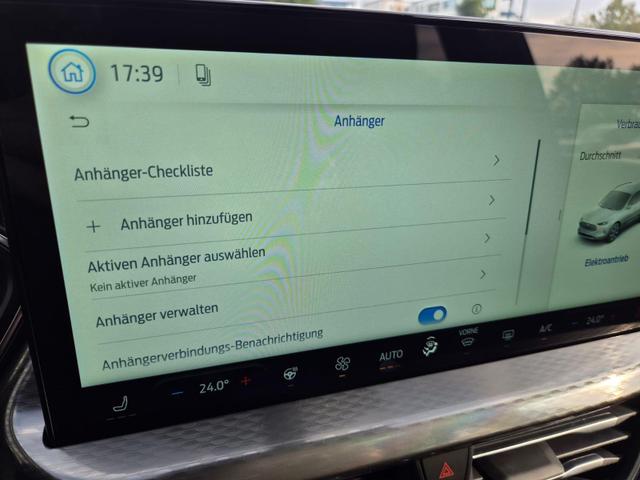 Ford Kuga Titanium 243PS PHEV Automatik schwenkb. AHK elektr. PanoDach Sitzheizung v+h Lenkradheizung Frontscheibe beheizb. Klimaautomatik Navi SYNC4 Apple CarPlay Android Auto Touchscreen PDC 4xKamera 2xKeyless 17"LM vollelektr. Reichweite 66KM 