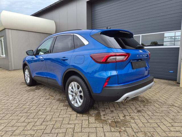 Ford Kuga Titanium 243PS PHEV Automatik schwenkb. AHK Sitzheizung v+h Lenkradheizung Frontscheibe beheizb. Klimaautomatik Navi SYNC4 Apple CarPlay Android Auto Touchscreen PDC 4xKamera 2xKeyless 17"LM vollelektr. Reichweite 66KM 