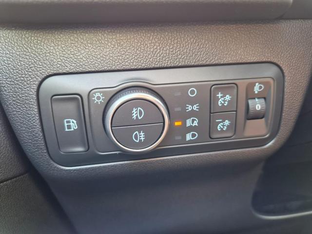 Ford Kuga Titanium 243PS PHEV Automatik schwenkb. AHK Sitzheizung v+h Lenkradheizung Frontscheibe beheizb. Klimaautomatik Navi SYNC4 Apple CarPlay Android Auto Touchscreen PDC 4xKamera 2xKeyless 17"LM vollelektr. Reichweite 66KM 