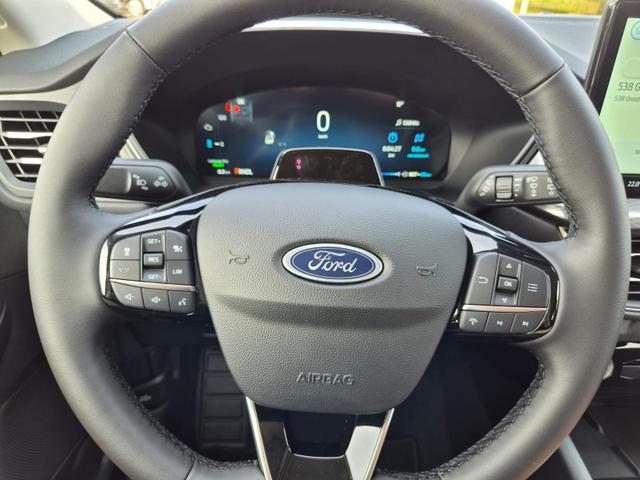Ford Kuga Titanium 243PS PHEV Automatik schwenkb. AHK Sitzheizung v+h Lenkradheizung Frontscheibe beheizb. Klimaautomatik Navi SYNC4 Apple CarPlay Android Auto Touchscreen PDC 4xKamera 2xKeyless 17"LM vollelektr. Reichweite 66KM 