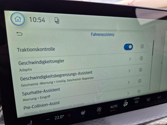 Ford Kuga Titanium 243PS PHEV Automatik schwenkb. AHK Sitzheizung v+h Lenkradheizung Frontscheibe beheizb. Klimaautomatik Navi SYNC4 Apple CarPlay Android Auto Touchscreen PDC 4xKamera 2xKeyless 17"LM vollelektr. Reichweite 66KM 