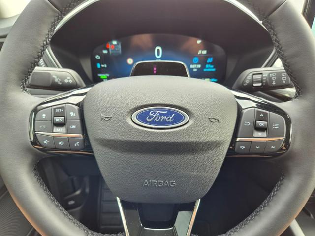 Ford Kuga Titanium 243PS PHEV Automatik schwenkb. AHK Sitzheizung v+h Lenkradheizung Frontscheibe beheizb. Klimaautomatik Navi SYNC4 Apple CarPlay Android Auto Touchscreen PDC 4xKamera 2xKeyless 17"LM vollelektr. Reichweite 66KM 