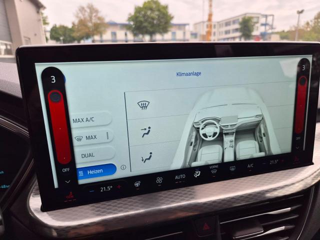 Ford Kuga Titanium 243PS PHEV Automatik schwenkb. AHK Sitzheizung v+h Lenkradheizung Frontscheibe beheizb. Klimaautomatik Navi SYNC4 Apple CarPlay Android Auto Touchscreen PDC 4xKamera 2xKeyless 17"LM vollelektr. Reichweite 66KM 