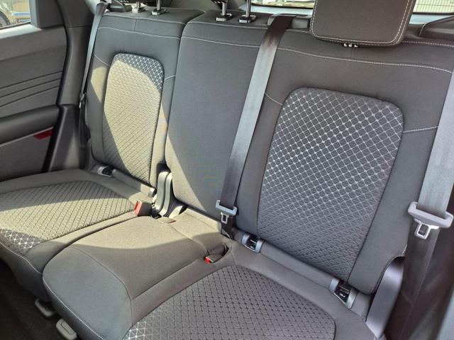 Ford Kuga Titanium 243PS PHEV Automatik elektr. PanoDach Sitzheizung v+h Lenkradheizung Frontscheibe beheizb. Klimaautomatik Navi SYNC4 Apple CarPlay Android Auto Touchscreen PDC 4xKamera 2xKeyless 17"LM vollelektr. Reichweite 66KM 