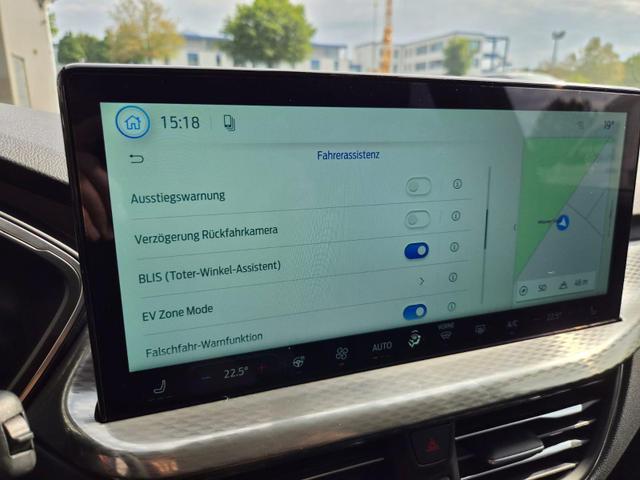 Ford Kuga Titanium 243PS PHEV Automatik Sitzheizung v+h Lenkradheizung Frontscheibe beheizb. Klimaautomatik Navi SYNC4 Apple CarPlay Android Auto Touchscreen PDC 4xKamera 2xKeyless 17"LM vollelektr. Reichweite 66KM 