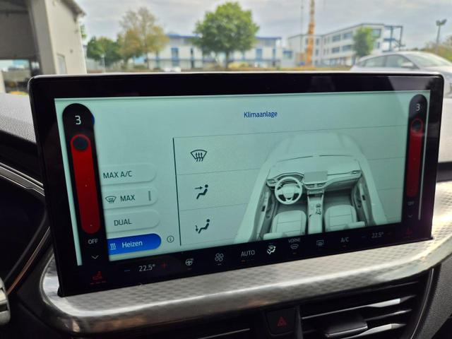 Ford Kuga Titanium 243PS PHEV Automatik Sitzheizung v+h Lenkradheizung Frontscheibe beheizb. Klimaautomatik Navi SYNC4 Apple CarPlay Android Auto Touchscreen PDC 4xKamera 2xKeyless 17"LM vollelektr. Reichweite 66KM 