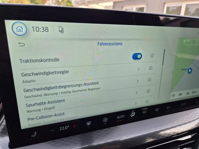 Ford Kuga Titanium 243PS PHEV Automatik Sitzheizung v+h Lenkradheizung Frontscheibe beheizb. Klimaautomatik Navi SYNC4 Apple CarPlay Android Auto Touchscreen PDC 4xKamera 2xKeyless 17"LM vollelektr. Reichweite 66KM 